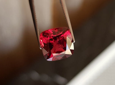 YOUR STORY - Gemstone spinel